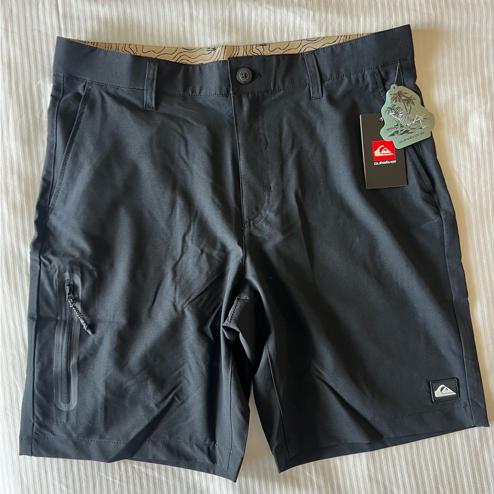NWT Quiksilver Men's Black Shorts